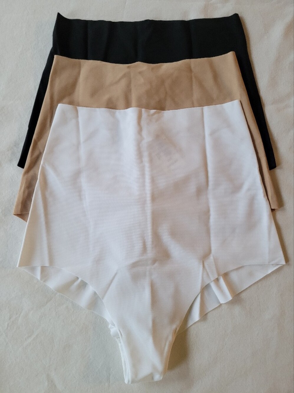 GAP Seamless High-Waist Women’s Shaping Shorts - White, Tan, Black Size XXS